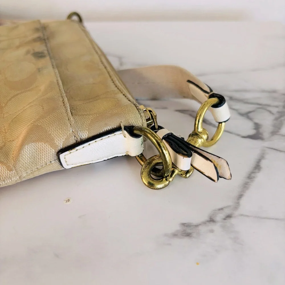 Coach Beige‎ Crossbody Bag